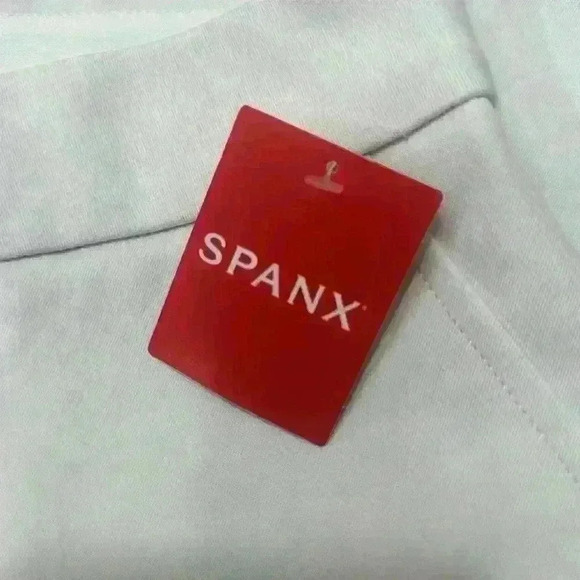 NWT Spanx On The Go Kick Flare Classic White Pant Item# 2U - Picture 8 of 16